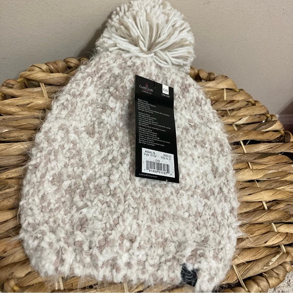 🆕 Cuddl Duds Cream and Tan Textured Beanie! 💥 - Picture 2 of 6